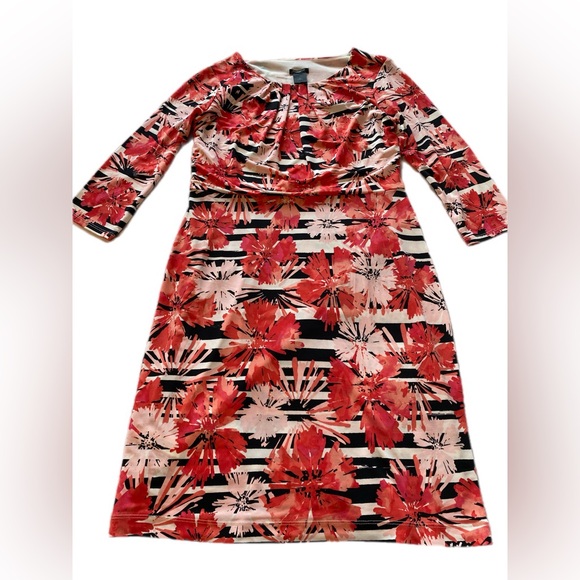 Ann Taylor Dresses & Skirts - Ann Taylor Petite Pastel Patterned dress size small